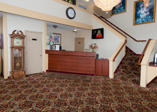 Hampton Falls Inn Main image