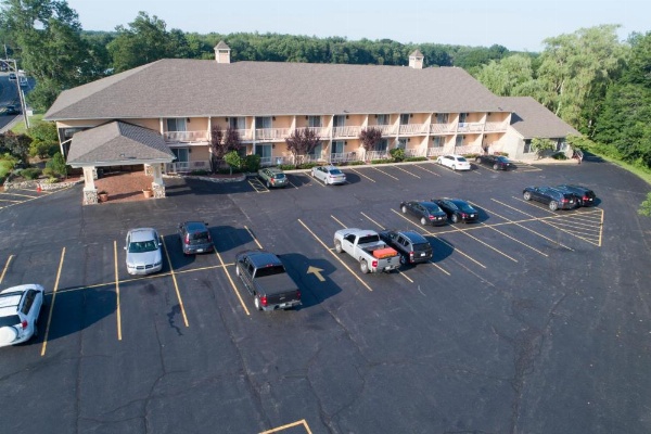 Hampton Falls Inn image 35
