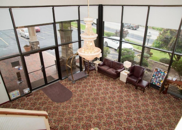 Hampton Falls Inn image 36